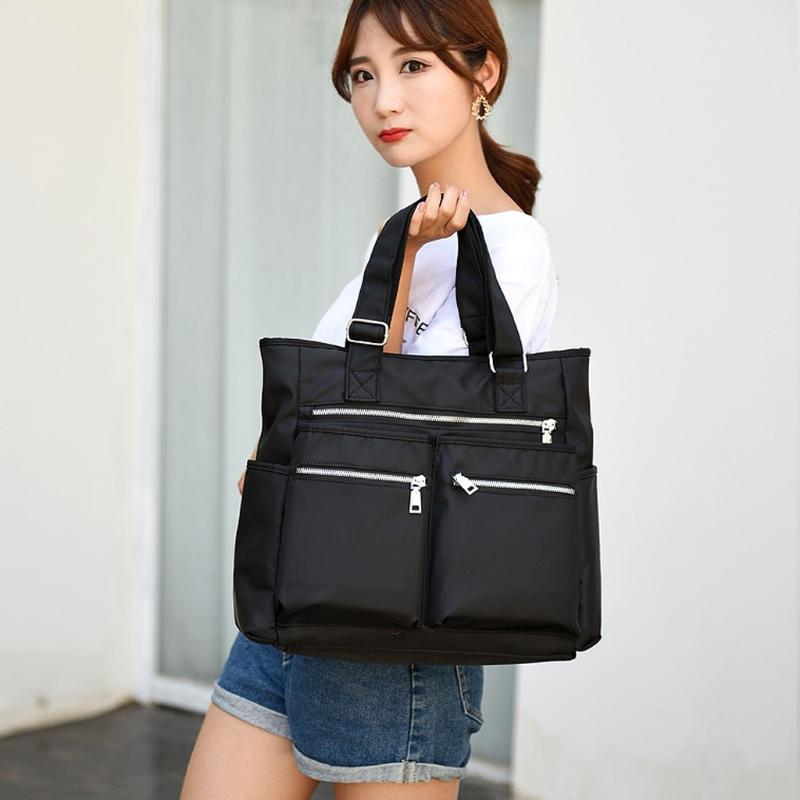 Oversized bag 2021 European American style women bag large capacity women shoulder waterproof nylon Bolsos Mujer Bolsos Sale
Oversized bag 2021 European American style women bag large capacity women shoulder waterproof nylon Bolsos Mujer Bolsos Sale