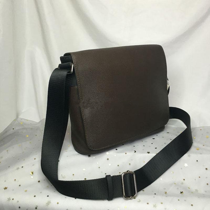 DISTRICT PM MM shoulder bag men messenger bag briefcases travel outdoor packs fashion satchels casual cross body bags N41031 N41032 41029
DISTRICT PM MM shoulder bag men messenger bag briefcases travel outdoor packs fashion satchels casual cross body bags N41031 N41032 41029