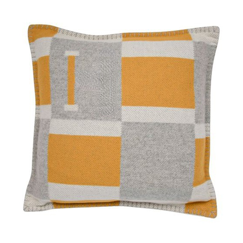Fashion Letter Woven Jacquard Decorative Pillow Case Cushion Sofa Wool Home PillowCase