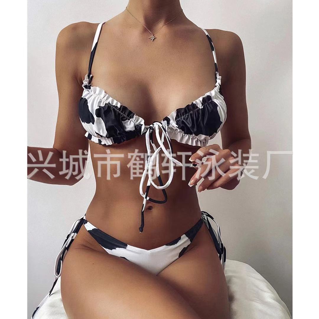 2021 female designer sexy goddess broken flower Bikini Swimsuit swimsuit European and American popular boxer surfing#20021#ddy
2021 female designer sexy goddess broken flower Bikini Swimsuit swimsuit European and American popular boxer surfing#20021#ddy
