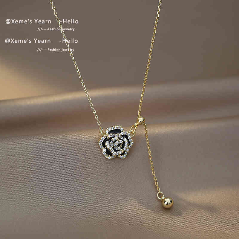 2022 Design Elegant Black Camellia Necklace Korean Fashion Flower Jewelry for Women Girls Party Sweet Accessories
2022 Design Elegant Black Camellia Necklace Korean Fashion Flower Jewelry for Women Girls Party Sweet Accessories