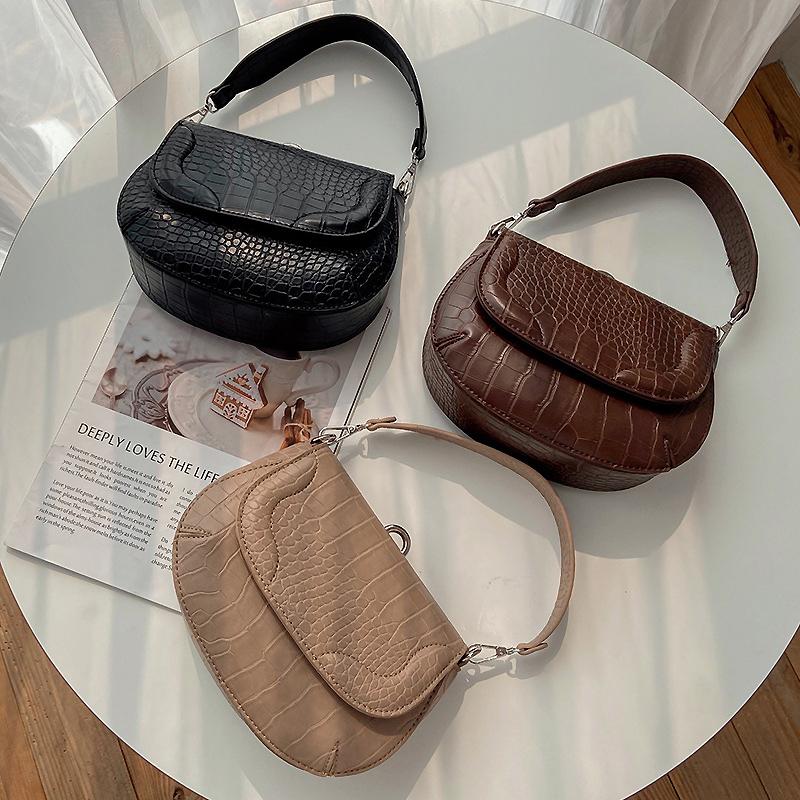Senior Women Semicircle Bag Retro Female PU Leather Ladies Shoulder Bag 2021 Trend Messenger Niche Design Purses, Black
Senior Women Semicircle Bag Retro Female PU Leather Ladies Shoulder Bag 2021 Trend Messenger Niche Design Purses, Black