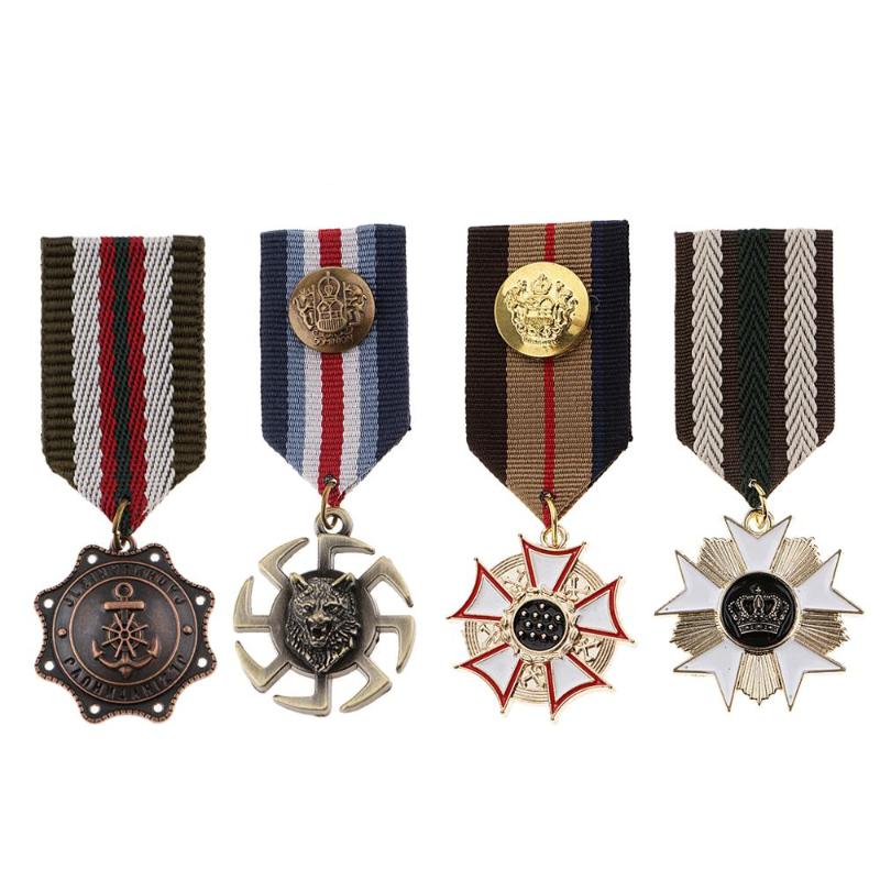 Pins Brooches 4 Pcs Retro Military Uniform Medal Brooch Breastpins Metal Badge Pin Vintage Star Charms Pendant For Men
Pins Brooches 4 Pcs Retro Military Uniform Medal Brooch Breastpins Metal Badge Pin Vintage Star Charms Pendant For Men
