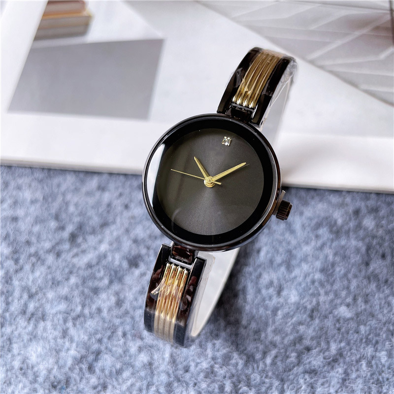 Brand Watches Women Girl Beautiful Crystal Diamond Style Metal Steel Band Quartz Wrist Watch G112, Gold white
Brand Watches Women Girl Beautiful Crystal Diamond Style Metal Steel Band Quartz Wrist Watch G112, Gold white