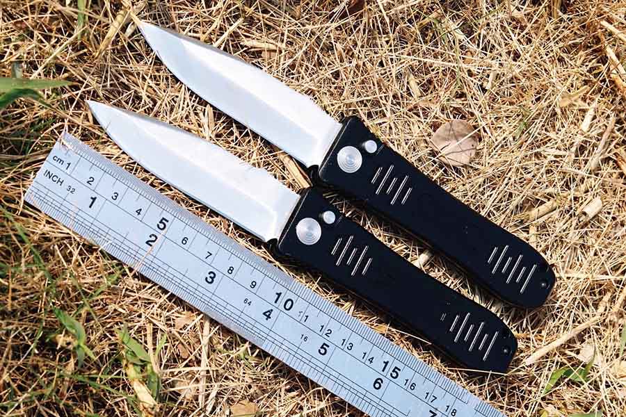 New special combat elite single action automatic knife outdoor hunting survival knife Self Defense Tactical pocket knife ut85 ZT BM 3400 C07
New special combat elite single action automatic knife outdoor hunting survival knife Self Defense Tactical pocket knife ut85 ZT BM 3400 C07