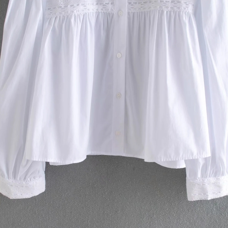 Fashion Woman Lace decoration White Shirt Casual Femme Long sleeve Blouse Casual Lady Loose Tops Smock Blusas S7996 210225