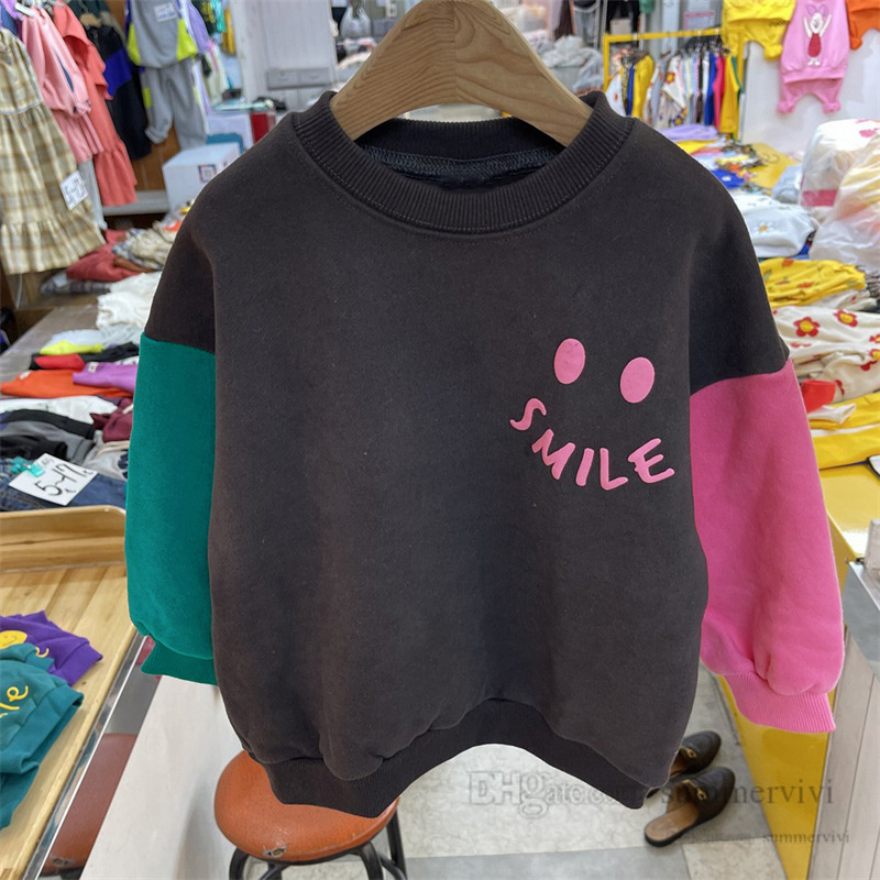 Boys smiling face letter printed sweatshirt kids patchwork color long sleeve pullover children velvet warm jumper Q2995, Black 
Boys smiling face letter printed sweatshirt kids patchwork color long sleeve pullover children velvet warm jumper Q2995, Black
