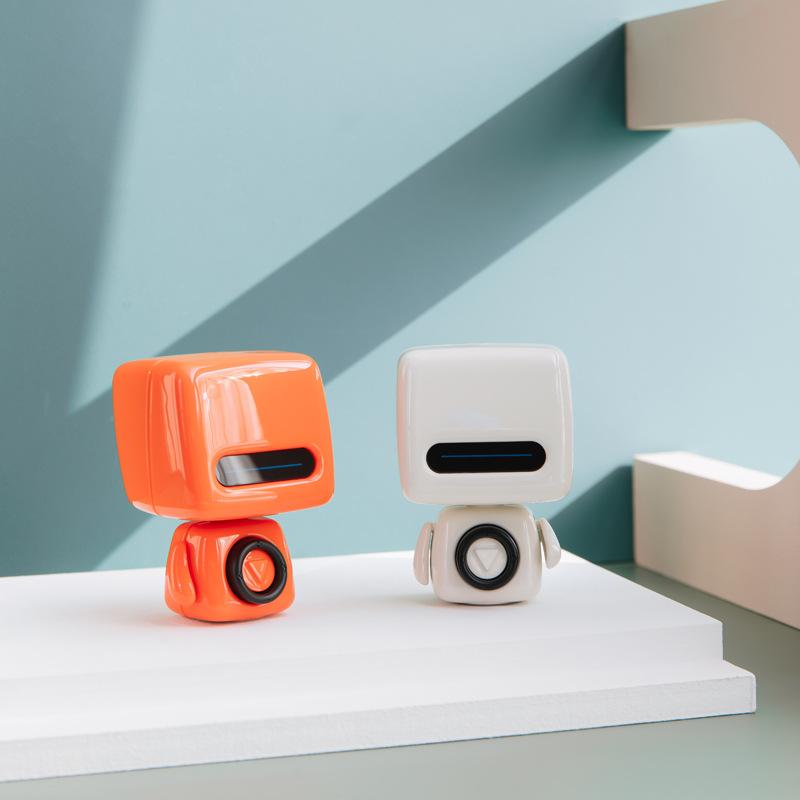 Portable Speakers Mini Robot Wireless Speaker Bluetooth 5.0 Sound Loudspeaker With Microphone Calling Handsfree
Portable Speakers Mini Robot Wireless Speaker Bluetooth 5.0 Sound Loudspeaker With Microphone Calling Handsfree