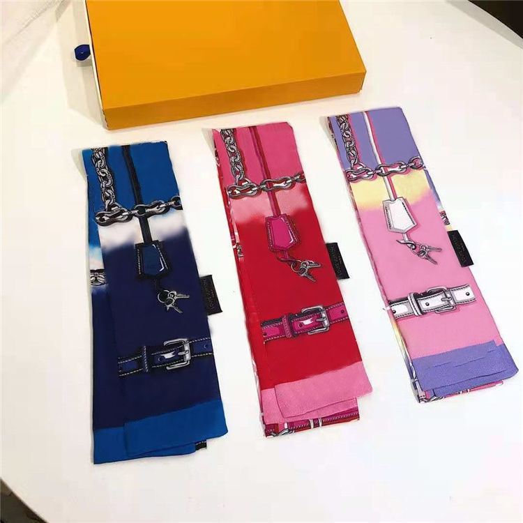Luxury brand women's scarves designer headband handbag scarf high quality silk material size 8*120cm
Luxury brand women's scarves designer headband handbag scarf high quality silk material size 8*120cm