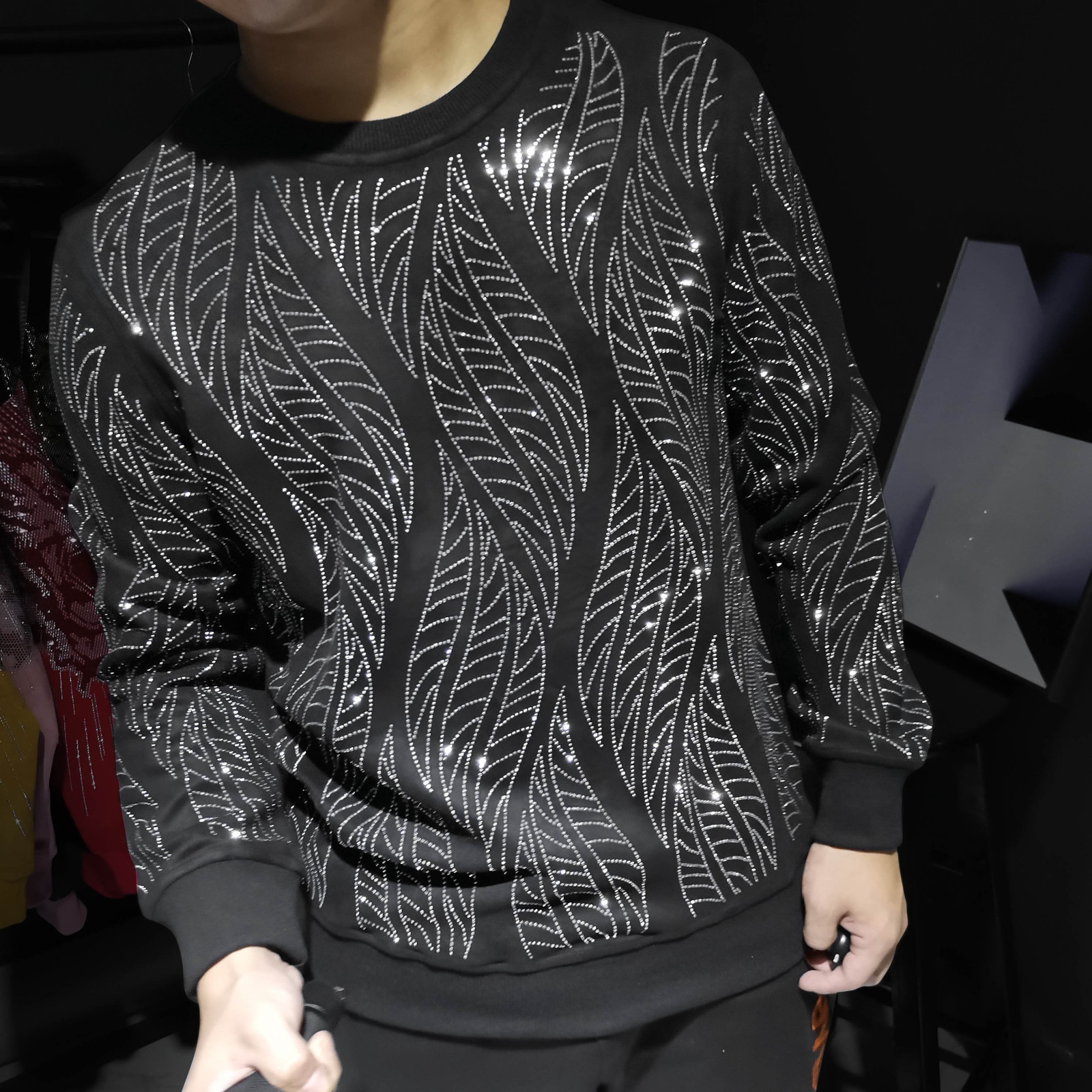 2021 New Luxury Shirt Streetwear Vintage t Shirts Men Outerwear Stage Coat Hip Hop Sequin Leaf Printing Moletom Masculino Pullover 7jw5, Black
2021 New Luxury Shirt Streetwear Vintage t Shirts Men Outerwear Stage Coat Hip Hop Sequin Leaf Printing Moletom Masculino Pullover 7jw5, Black