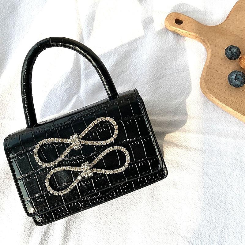 Diamond Bow Design Ladies Small Square Bag Niche Design Female Handbag Retro Women Messenger Bag 2021 Trend Mini Purses, Black 2
Diamond Bow Design Ladies Small Square Bag Niche Design Female Handbag Retro Women Messenger Bag 2021 Trend Mini Purses, Black 2