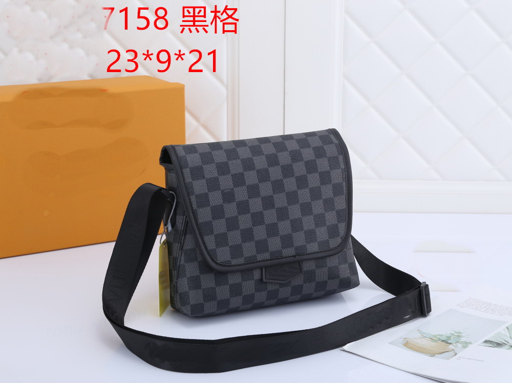 Latest Shoulder Bags Totes Bag Mens Handbags Backpack Men Tote Crossbody Purses Womens Leather Clutch Handbag Fashion Wallet
Latest Shoulder Bags Totes Bag Mens Handbags Backpack Men Tote Crossbody Purses Womens Leather Clutch Handbag Fashion Wallet