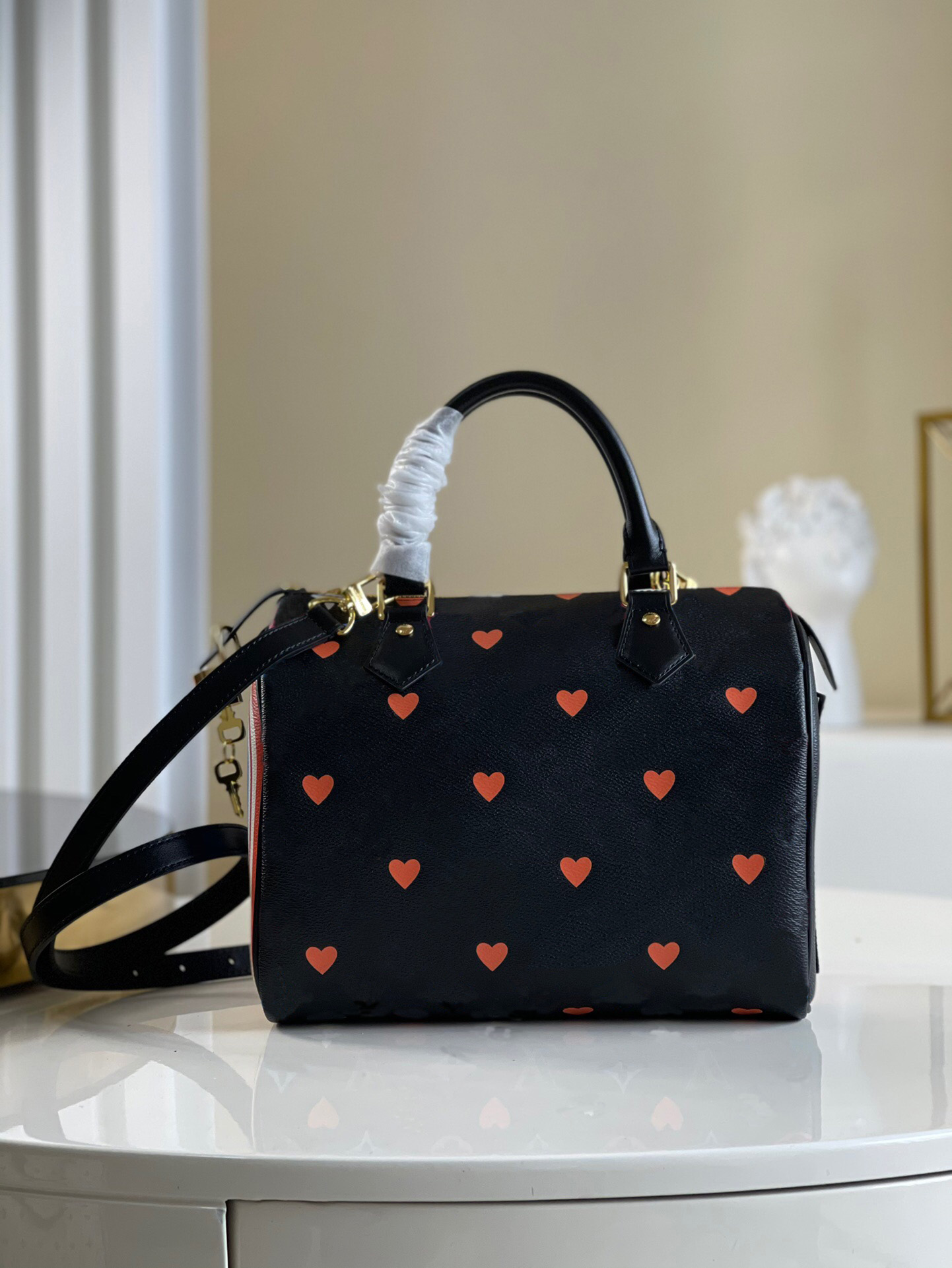 top quality Classic Shoulder Bag bandouliere handbag Tote Women Crossbody handBags M57466 Fashion Travel lady bags 25cm with Handle long strap, Paper invoice
top quality Classic Shoulder Bag bandouliere handbag Tote Women Crossbody handBags M57466 Fashion Travel lady bags 25cm with Handle long strap, Paper invoice