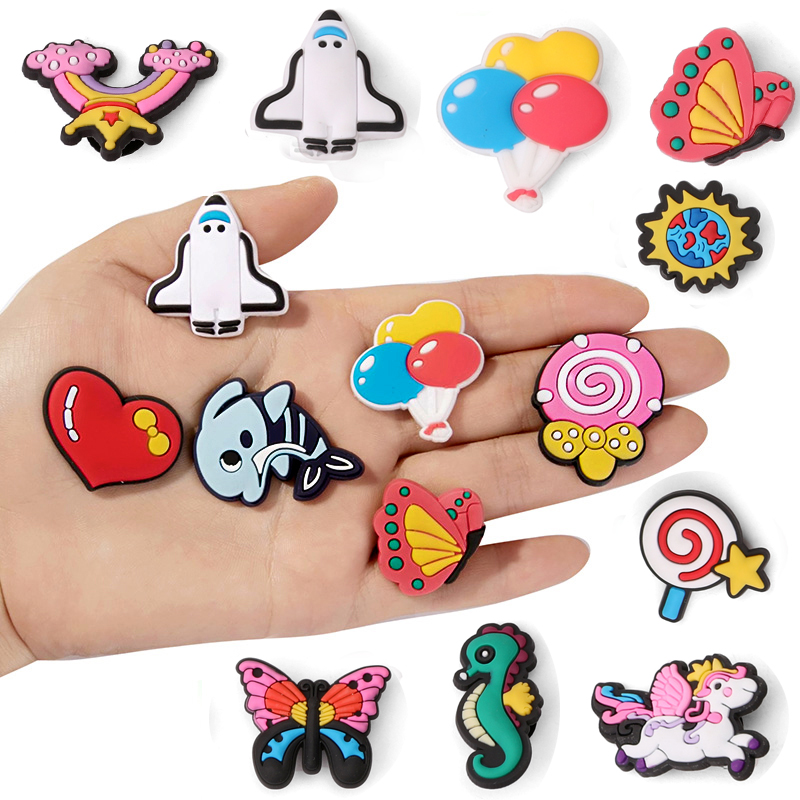 Rainbow sweetheart Charms Shoes PVC Butterfly Decaration Kid's Gift Accessories Shoe Buckle Decoration for Croc Kids
Rainbow sweetheart Charms Shoes PVC Butterfly Decaration Kid's Gift Accessories Shoe Buckle Decoration for Croc Kids