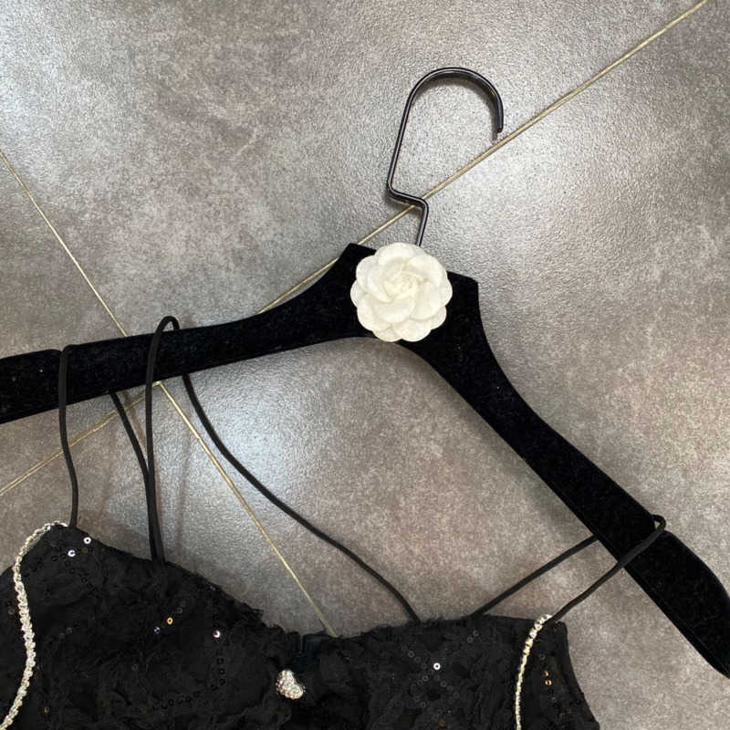DEAT Spring Arrivals Solid Color Double Shoulder Belt Slant Shoulder Lace Sexy Style Sling Vest MZ625 210709