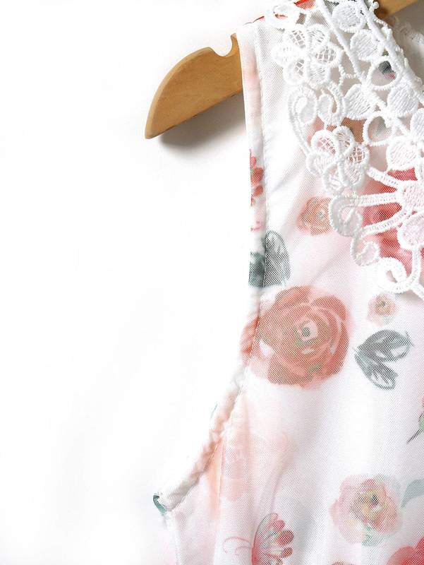 Girls Floral Print Contrast Guipure Lace Belted Mesh Dress SHE