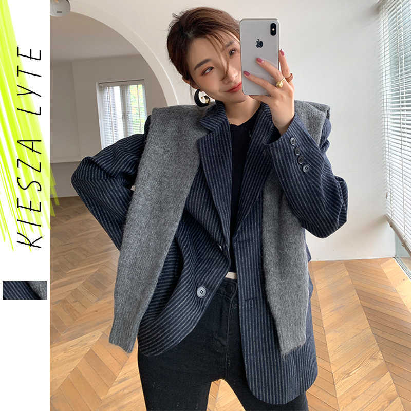 Winter Woolen Coat Women Vintage Striped Wool Blazer for Lady Fake Two Piece Cape Suit Jackets Runway Fashion Outwear 210608, Dark blue
Winter Woolen Coat Women Vintage Striped Wool Blazer for Lady Fake Two Piece Cape Suit Jackets Runway Fashion Outwear 210608, Dark blue
