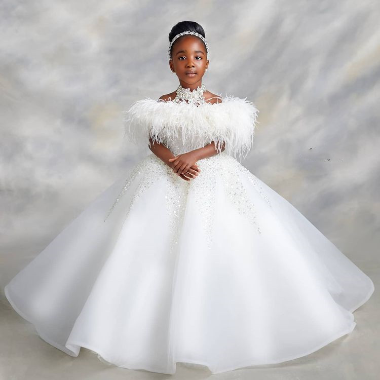 2021 Luxurious Lace Beaded Flower Girl Dresses Ball Gown Sheer Neck Crystals Organza Lilttle Kids Birthday Pageant Weddding Gowns ZJ676, White
2021 Luxurious Lace Beaded Flower Girl Dresses Ball Gown Sheer Neck Crystals Organza Lilttle Kids Birthday Pageant Weddding Gowns ZJ676, White