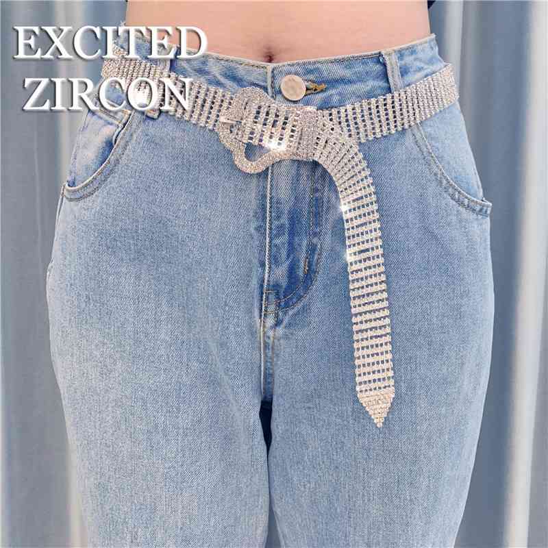 Designer belts 2023 New popular full waist chain women's buckle simple versatile exquisite diamond shiny belt
Designer belts 2023 New popular full waist chain women's buckle simple versatile exquisite diamond shiny belt