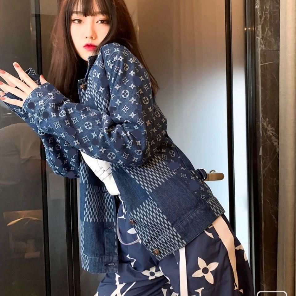Correct version of denim jacket men's and women's couples style checkerboard luxury fashion patchwork coat, Black
Correct version of denim jacket men's and women's couples style checkerboard luxury fashion patchwork coat, Black