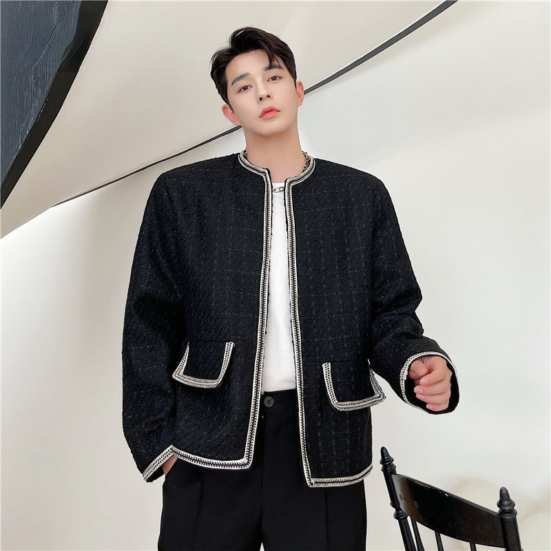 Light Luxury Men's Woolen Jacket 2021 Autumn Winter Fashion Woven Collarless Design Cardigan Coat High Quality Black Cloth
Light Luxury Men's Woolen Jacket 2021 Autumn Winter Fashion Woven Collarless Design Cardigan Coat High Quality Black Cloth