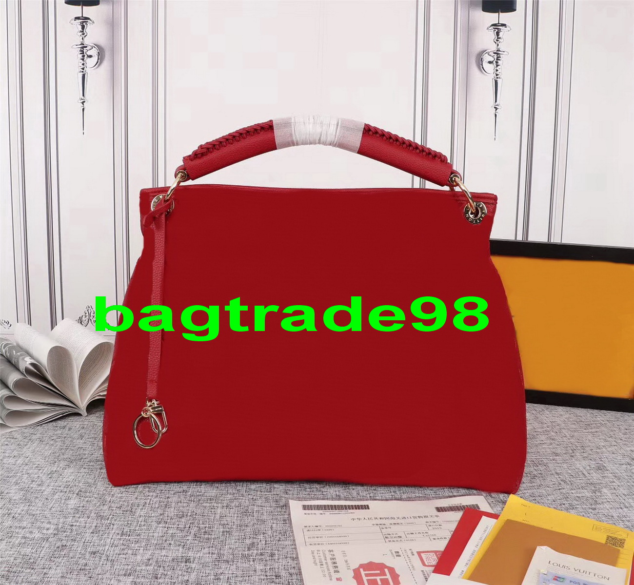 Famous brand M40249 Women Genuine Leather Handbag Pillow bag 46cm Shoulder Bags CX142 Wallets
Famous brand M40249 Women Genuine Leather Handbag Pillow bag 46cm Shoulder Bags CX142 Wallets