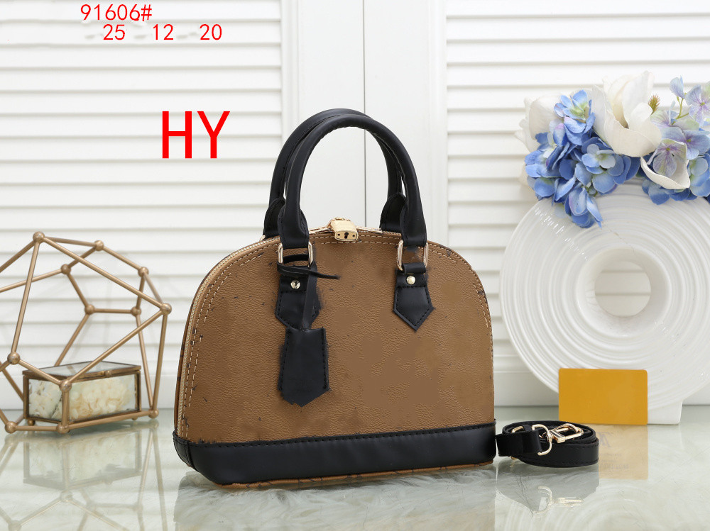 ZZ Fashion totes Women Shoulder Bags Chain Messenger PU Leather Designers Handbags Shell Wallet Purse Ladies Cosmetic Crossbody Bag Tote With Lock, Extra shipping
ZZ Fashion totes Women Shoulder Bags Chain Messenger PU Leather Designers Handbags Shell Wallet Purse Ladies Cosmetic Crossbody Bag Tote With Lock, Extra shipping