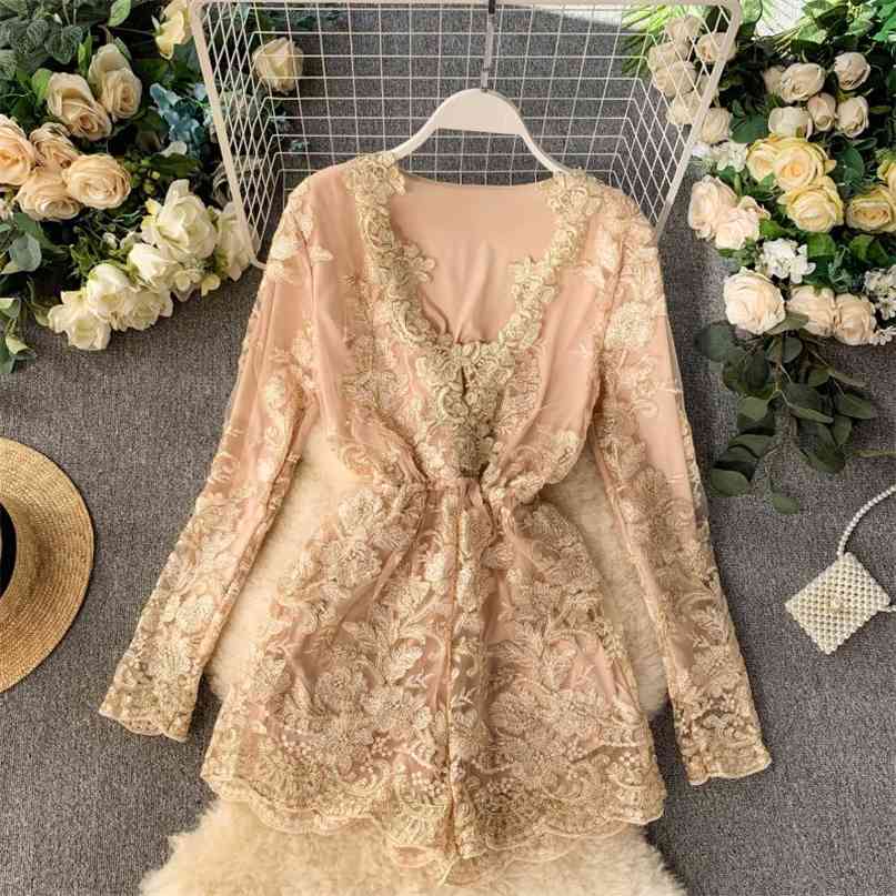 Hollow Hook 3D Flower Lace V-neck Long-sleeved Waist-thin Wide-legged Playsuits Women Elegant Jumpsuits Overalls J841 210527
