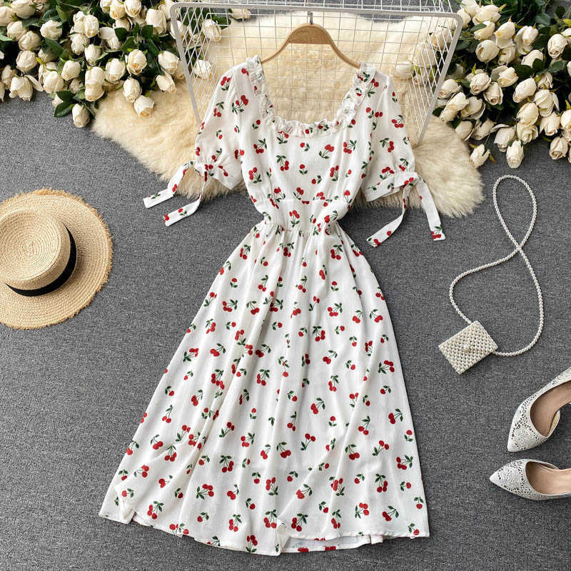 Women Fashion Sweet Wood Ear Sqaure Collar Short Sleeve Slim Cherry Print Chiffon A-line Dress Elegant Vintage Vestidos S821 210527