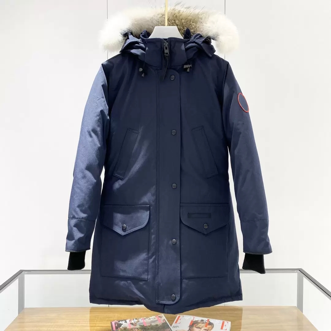 Top quality Designer The Women's Down jacket femme coats winter Parkas Real wolf Fur Collar White Duck Outerwear Coat women of fashion jackets, Box
Top quality Designer The Women's Down jacket femme coats winter Parkas Real wolf Fur Collar White Duck Outerwear Coat women of fashion jackets, Box