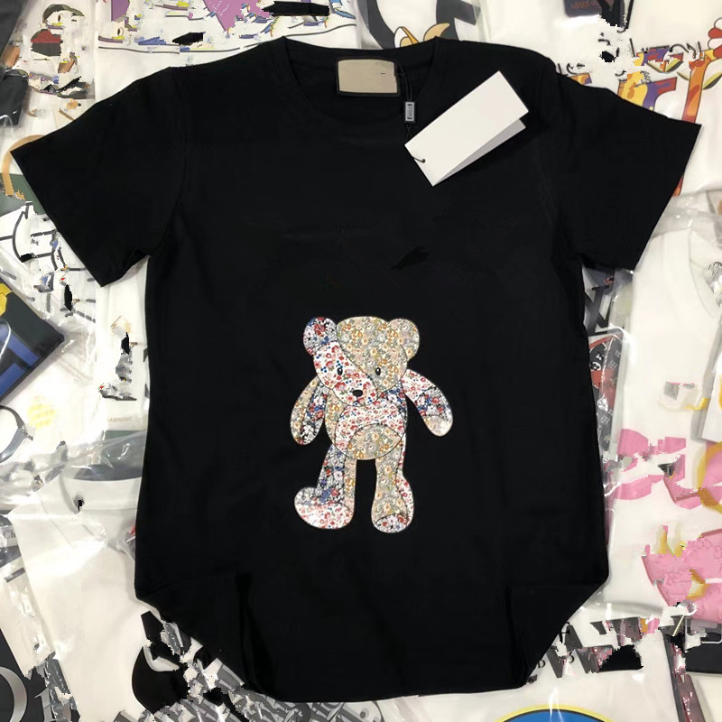 21 Mens Women Designers T Shirt Fashion Men S Casual Shirts Man Clothing Street Designer Shorts Sleeve 2021 Clothes Tshirts, White;black 
21 Mens Women Designers T Shirt Fashion Men S Casual Shirts Man Clothing Street Designer Shorts Sleeve 2021 Clothes Tshirts, White;black