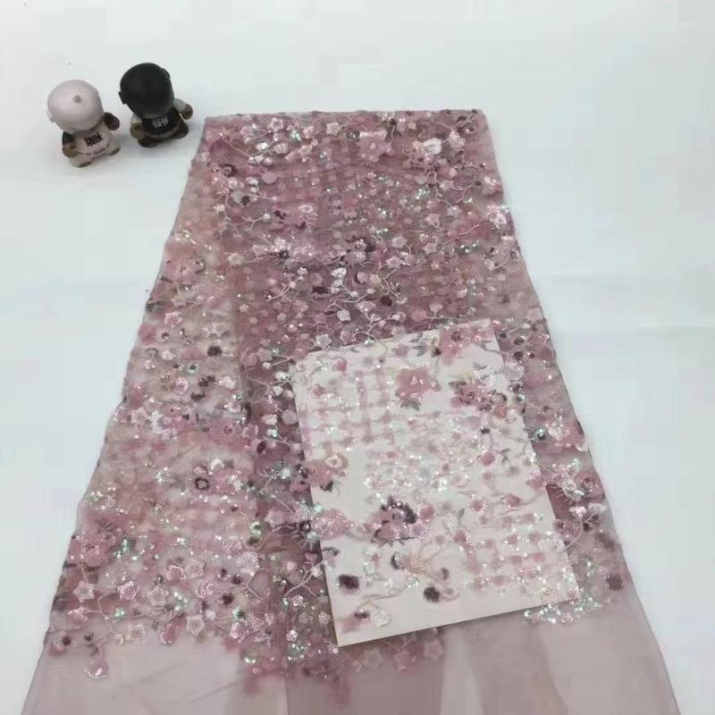 5yards/bag Embroidery sequins fluorescent color flower patterns fashion fabric used in wedding dress design XX109#
5yards/bag Embroidery sequins fluorescent color flower patterns fashion fabric used in wedding dress design XX109#