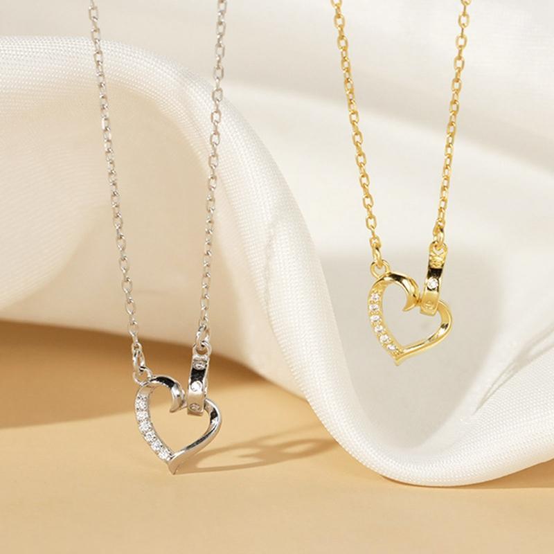 Chains Women Choker Zircon Love Heart Circle Pendant Necklace Gold Silver Color Shiny Necklaces Gift For Girl
Chains Women Choker Zircon Love Heart Circle Pendant Necklace Gold Silver Color Shiny Necklaces Gift For Girl