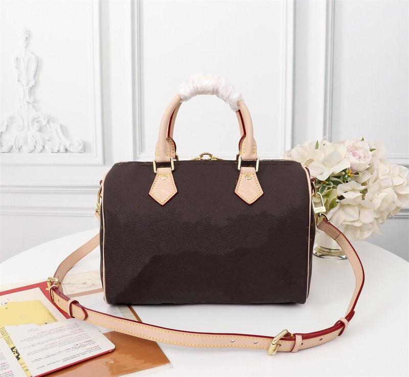 Inclined BANDOULIIERE Pillow Bags SPEEEDY 25cm Shoulder Bags Boston M41113 Womens Crossbody Bag Mono 35cm 30cm Handbag Aoxcg, Red
Inclined BANDOULIIERE Pillow Bags SPEEEDY 25cm Shoulder Bags Boston M41113 Womens Crossbody Bag Mono 35cm 30cm Handbag Aoxcg, Red