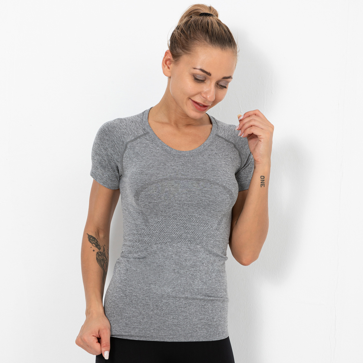 Sexy Quick Dry Fitness Short Sleeve Anti-Pilling Breathable Workout Tops for Women Seamless Yoga Vest Anti-Shrink, Choose
Sexy Quick Dry Fitness Short Sleeve Anti-Pilling Breathable Workout Tops for Women Seamless Yoga Vest Anti-Shrink, Choose