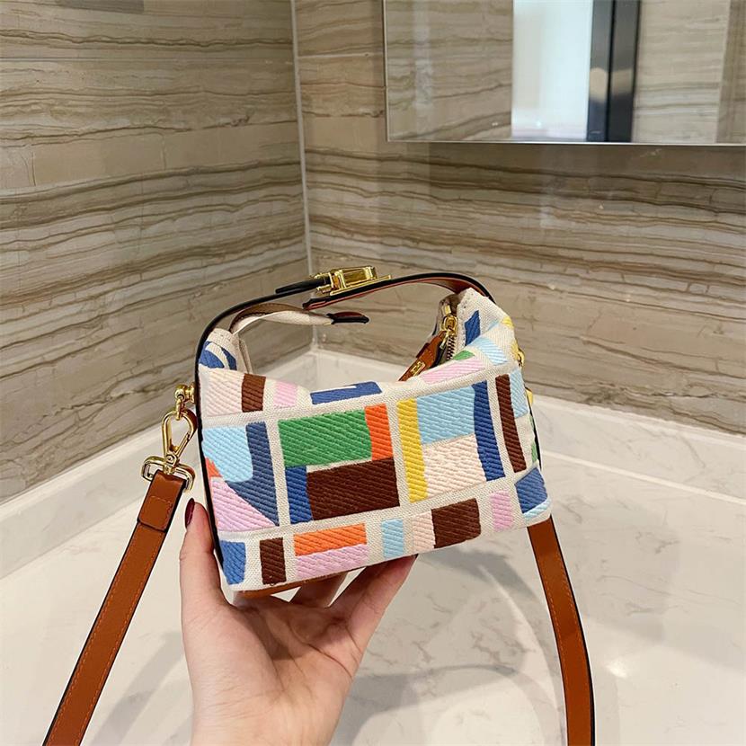Multicolor Shopping Bag Embroidered canvas handbags Baguette handbag shoulder bag fashion crossbody bag purses
Multicolor Shopping Bag Embroidered canvas handbags Baguette handbag shoulder bag fashion crossbody bag purses