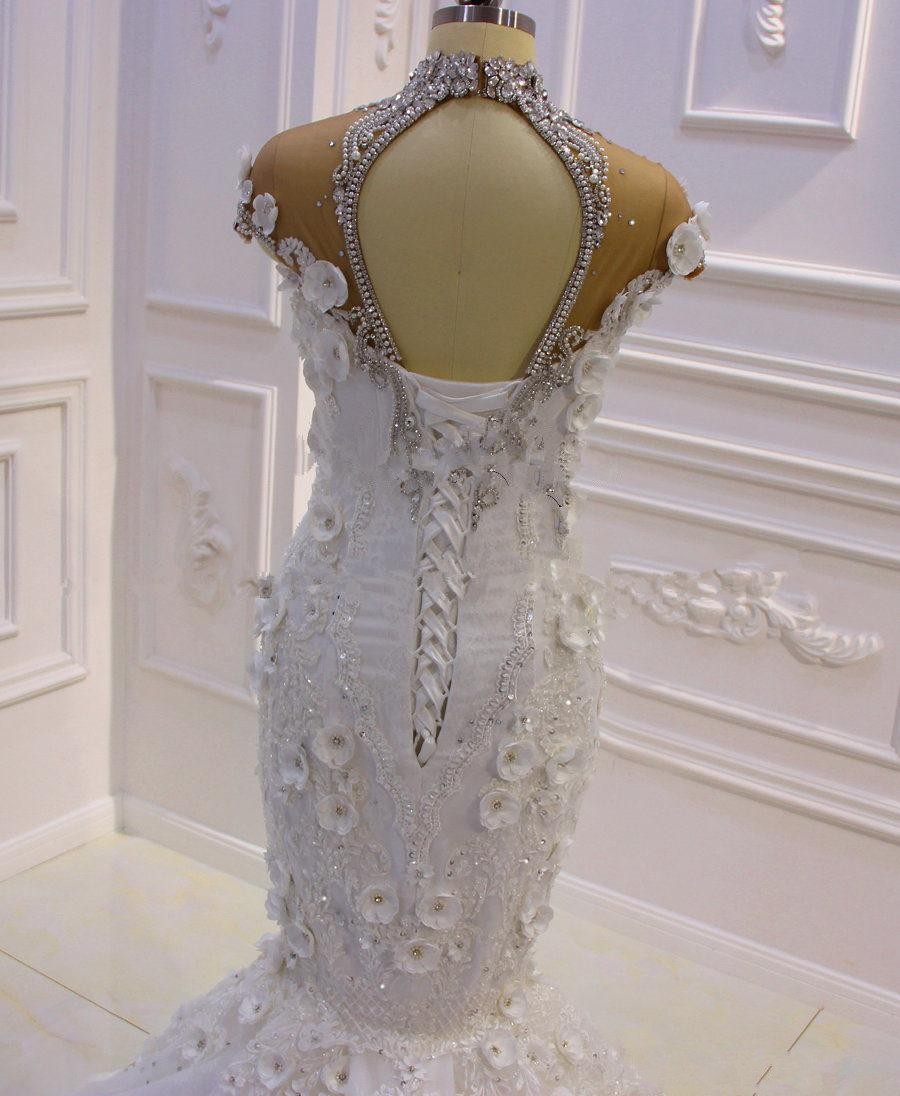 2022 Bridal Gown Luxurious Crystal Beaded Mermaid Wedding Dresses Vintage Arabic Dubai 3D Flowers Plus Size Robe De Mariage