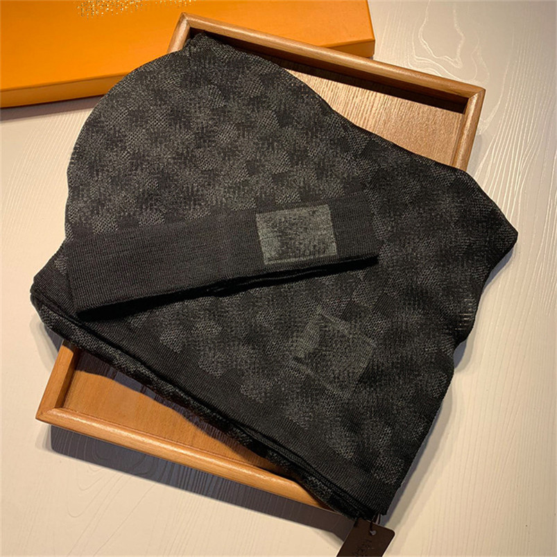 21ss Designers Winter Scarf Pashmina For Mens Womens Top pure cashmere warm Fashion Black Scarfs imitate Wool Long Shawl Wrap Scarves 
21ss Designers Winter Scarf Pashmina For Mens Womens Top pure cashmere warm Fashion Black Scarfs imitate Wool Long Shawl Wrap Scarves