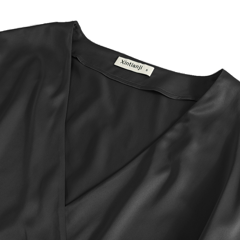 Elegant satin women blouse sexy V-neck long sleeve spring autumn office lady shirt with belt plus size M30586 210225