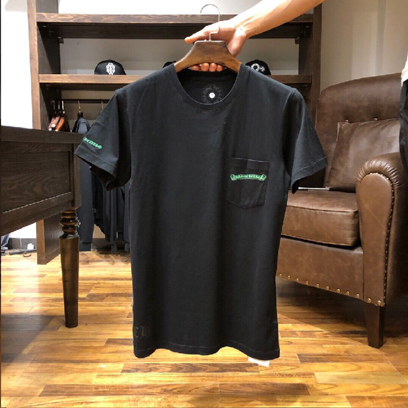 CH popular logo Sanskrit cross short sleeve high street hip hop T-shirt for men and women, White;black
CH popular logo Sanskrit cross short sleeve high street hip hop T-shirt for men and women, White;black