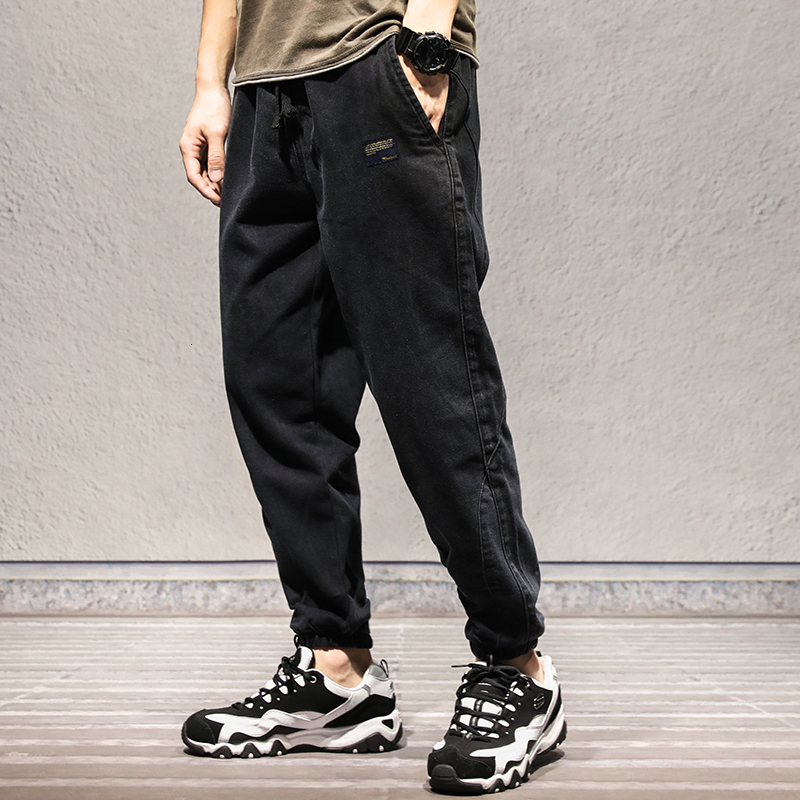 2021 New Japanese Vintage Fashion Jeans Black Color Loose Fit Denim Cargo Pants Harem Trousers Streetwear Hip Hop Jeanss Men Joggers B3o8
2021 New Japanese Vintage Fashion Jeans Black Color Loose Fit Denim Cargo Pants Harem Trousers Streetwear Hip Hop Jeanss Men Joggers B3o8