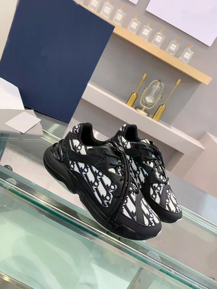 2021 Men Women Casual Luxury Sneakers Canvas Shoes Christian DOR Top Quality Genuine Leather Embroidered EUR 35-45 mvq0012, 5 no box
2021 Men Women Casual Luxury Sneakers Canvas Shoes Christian DOR Top Quality Genuine Leather Embroidered EUR 35-45 mvq0012, 5 no box