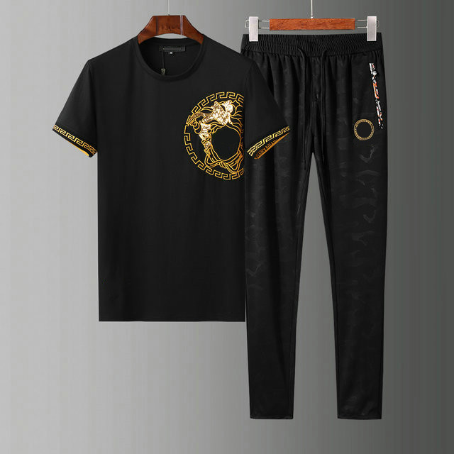 2021 fashion tracksuit Short Sleeve Trousers Two Piece Men's and Women's Casual Cotton Crewneck Embroidered T-Shirt -3XL#04, Gray
2021 fashion tracksuit Short Sleeve Trousers Two Piece Men's and Women's Casual Cotton Crewneck Embroidered T-Shirt -3XL#04, Gray