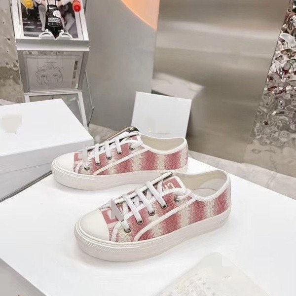 New Paris Stickerei Blumen Frau Fruhling Herbst Schuh Wohnungen Casual Canvas Fashion Sneaker CD Leinwand Schuhe GroBe 35-41 JKH0001