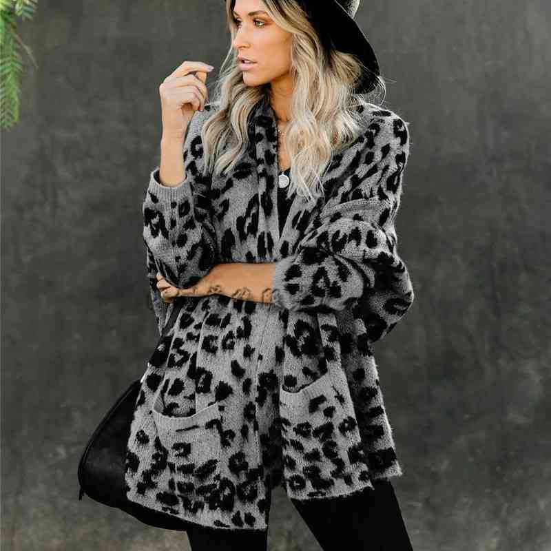 Plus Size Leopard Knit Women Cardigans Casual Loose Knitted Woman Sweaters Coat Pockets Long Sleeve Cardigan Autumn Knitwear 210603, Gray
Plus Size Leopard Knit Women Cardigans Casual Loose Knitted Woman Sweaters Coat Pockets Long Sleeve Cardigan Autumn Knitwear 210603, Gray