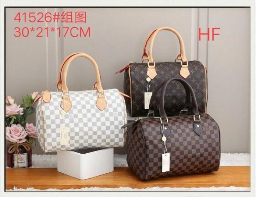 M41111 LV LOUIS VITTON old flower Speedy Pillow bag leather shoulder bag clutch handbag luxury messenger bags tote, Red;black
M41111 LV LOUIS VITTON old flower Speedy Pillow bag leather shoulder bag clutch handbag luxury messenger bags tote, Red;black
