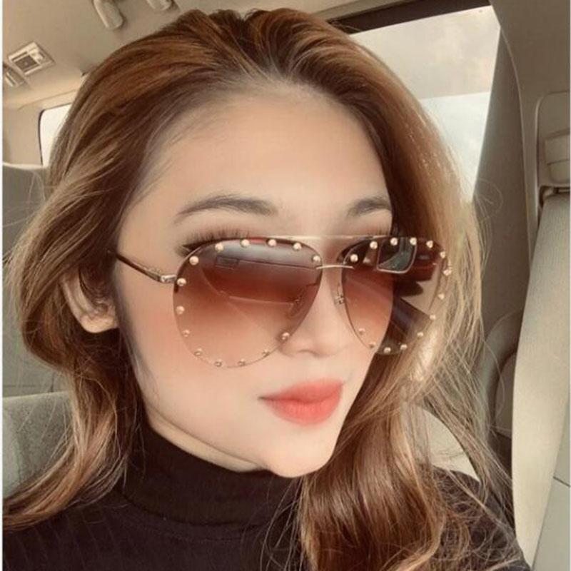 Sunglasses 2021 Classic Metal Frame Round For Women/Men Brand Designer Alloy Mirror Sun Glasses Vintage Eyeglasses Female Gafas
Sunglasses 2021 Classic Metal Frame Round For Women/Men Brand Designer Alloy Mirror Sun Glasses Vintage Eyeglasses Female Gafas