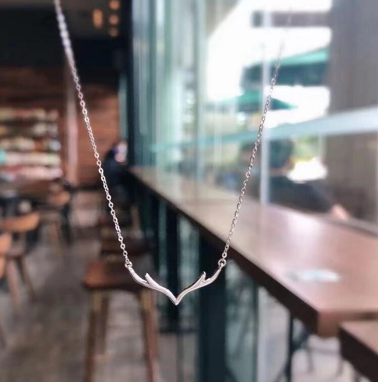 Ins Top Sell Reindeer Pendant Simple Fashion jewelry 925 Sterling Silver Pave White Sapphire CZ Diamond Gemstones Women Party Clavicle Necklace For Ch