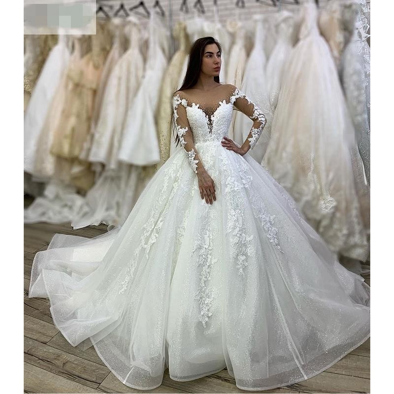 White vintage Lace Wedding dresses gown beaded sheer neck Long Sleeves V-Neck Floor-Length applique plus size Ball gowns Chapel Train Custom made, Silver
White vintage Lace Wedding dresses gown beaded sheer neck Long Sleeves V-Neck Floor-Length applique plus size Ball gowns Chapel Train Custom made, Silver