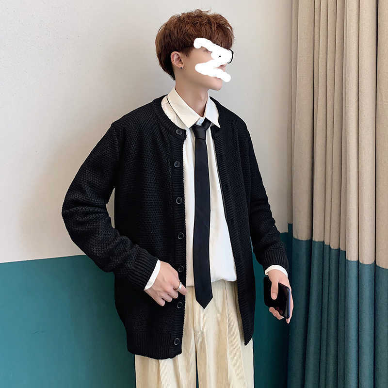 Mens Knit Winter Coats for Korean Fashion Trends Cardigan Oversized Button Sweater Crewneck Harajuku Streetwear Vintage Clothing 210929
